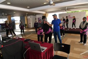 zumba_secara_maya_bersama_zin_azura_20210701_1635007926